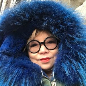 Meet your Posher, Zee